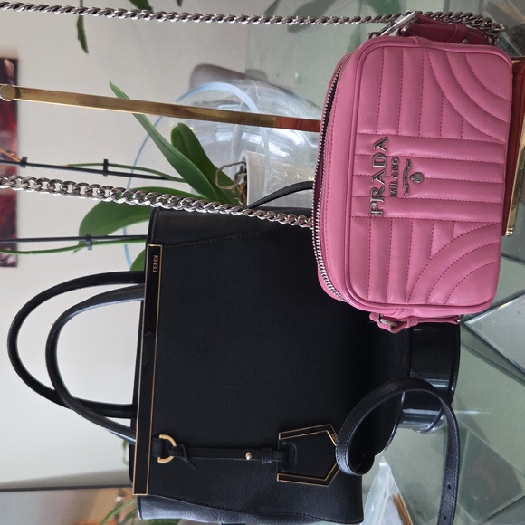 Fendi Black Satchel Bag - Picture 3 of 12